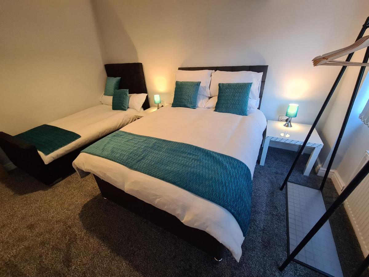 Whole House - 4 Bedrooms - Parking - Sleeps 8 Бирмингем Экстерьер фото